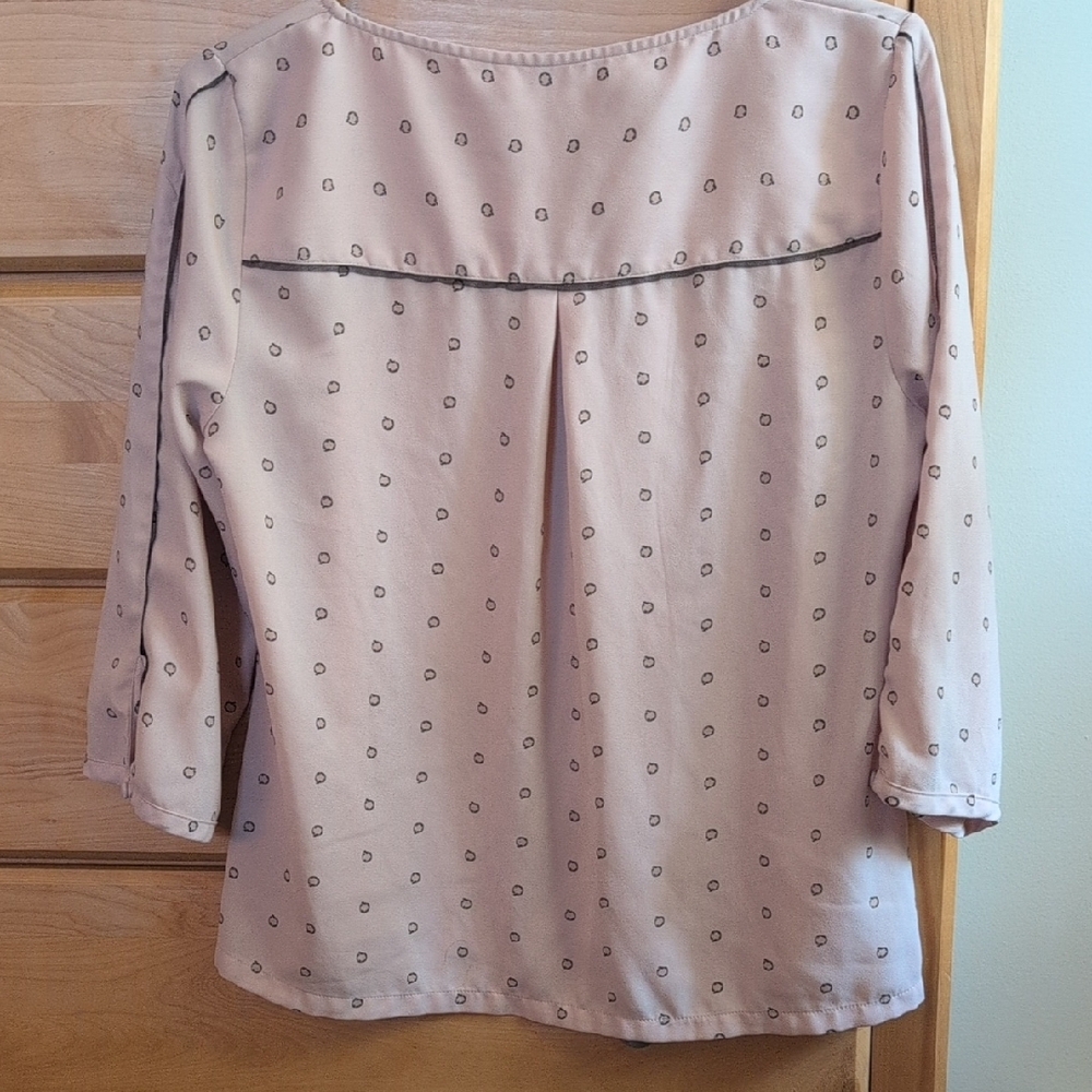 LC Lauren Conrad Blush Pink Patterned Blouse - Picture 3 of 3